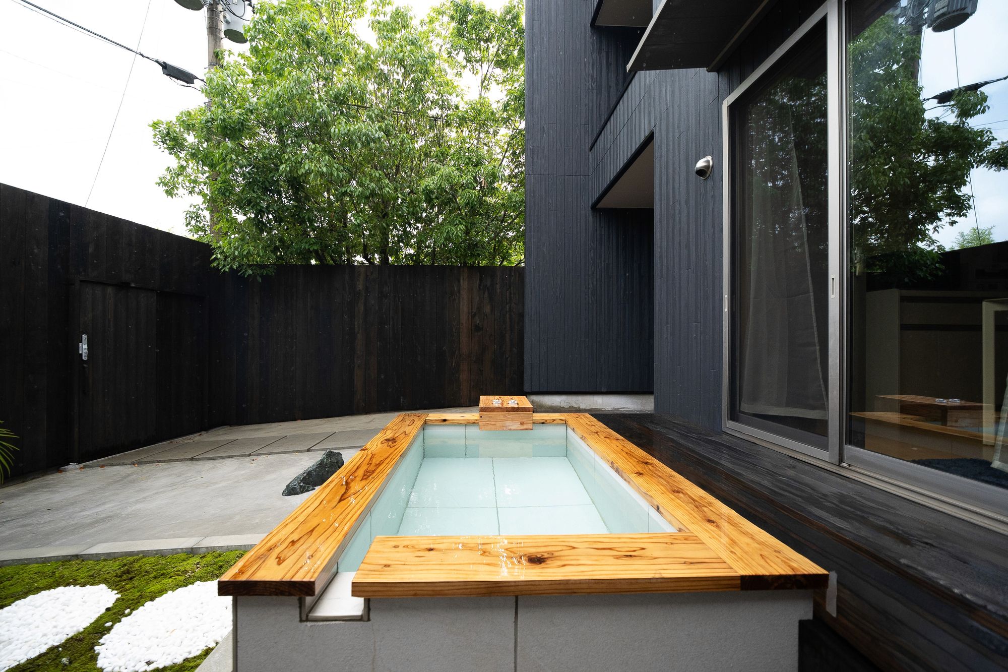 Private onsen at Shiki