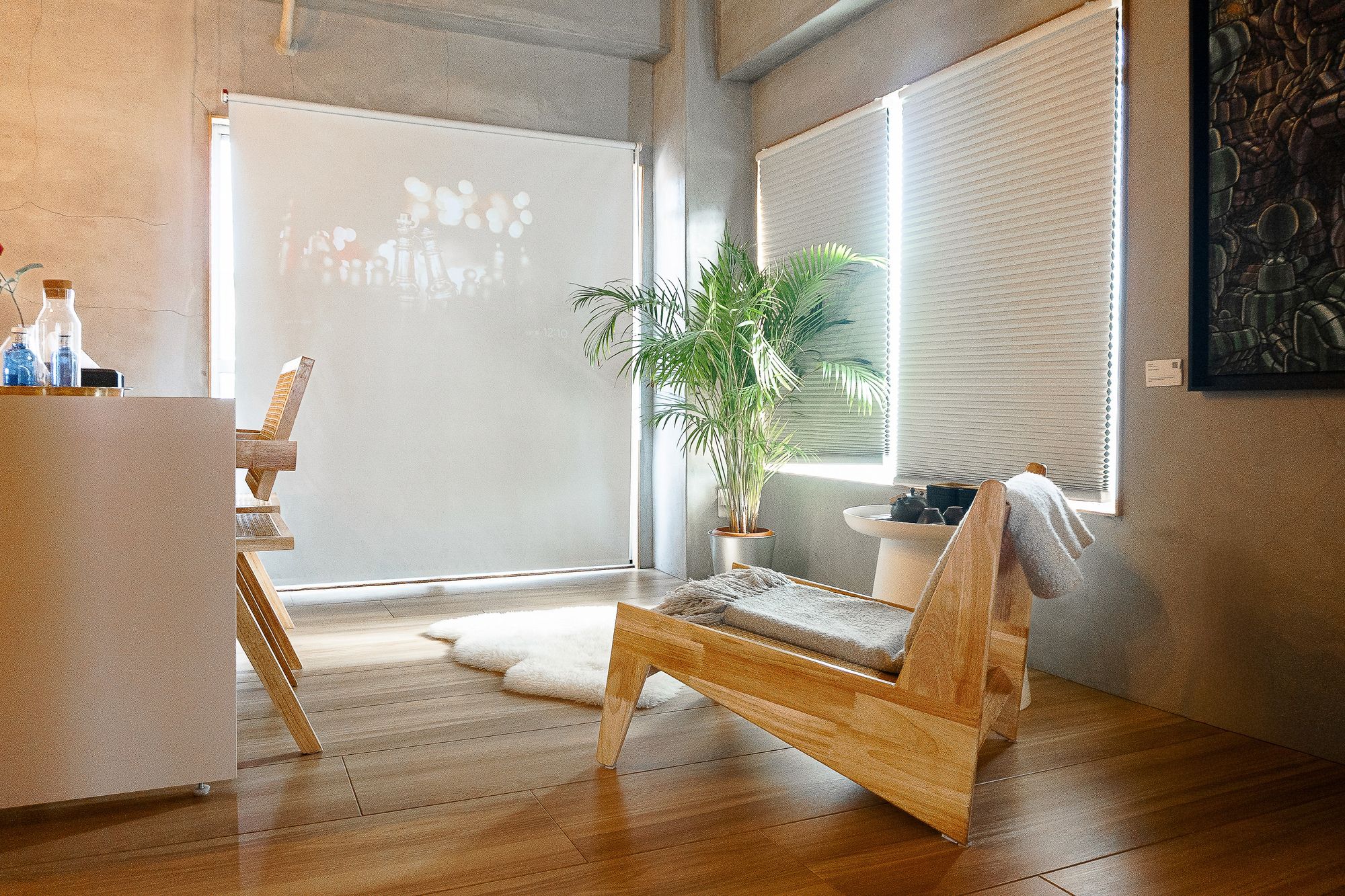 SHIKI interior